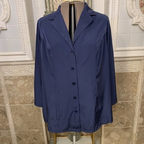 ONLY NECESSITIES. Size 18W. Silky Long Sleeve Button Up Shirt. B72 - Picture 1 of 4